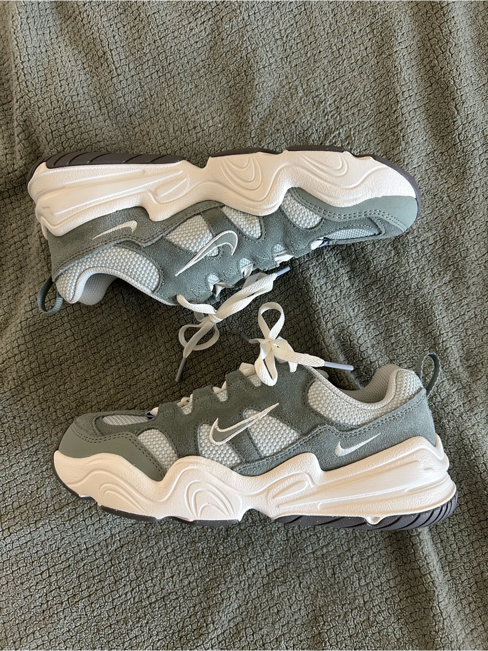 Women’s Nike Tech Hera